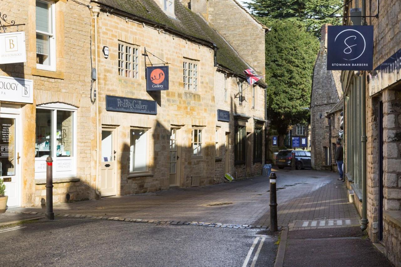 April Cottage Stow-on-the-Wold Екстериор снимка