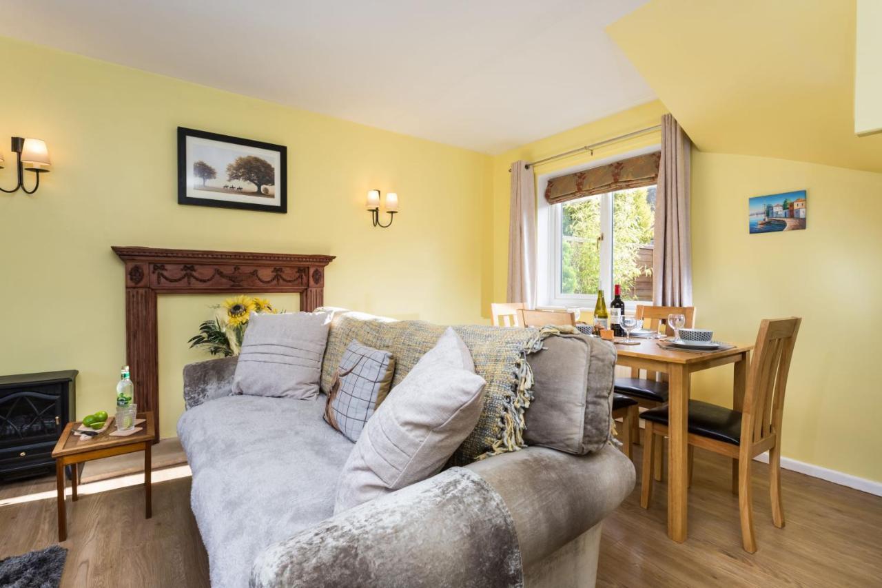 April Cottage Stow-on-the-Wold Екстериор снимка